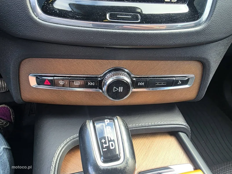 Volvo XC 90 26