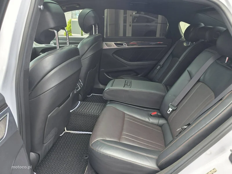 Genesis G80 35