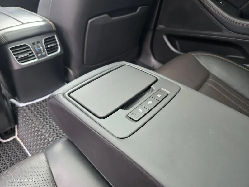 Genesis G80 36