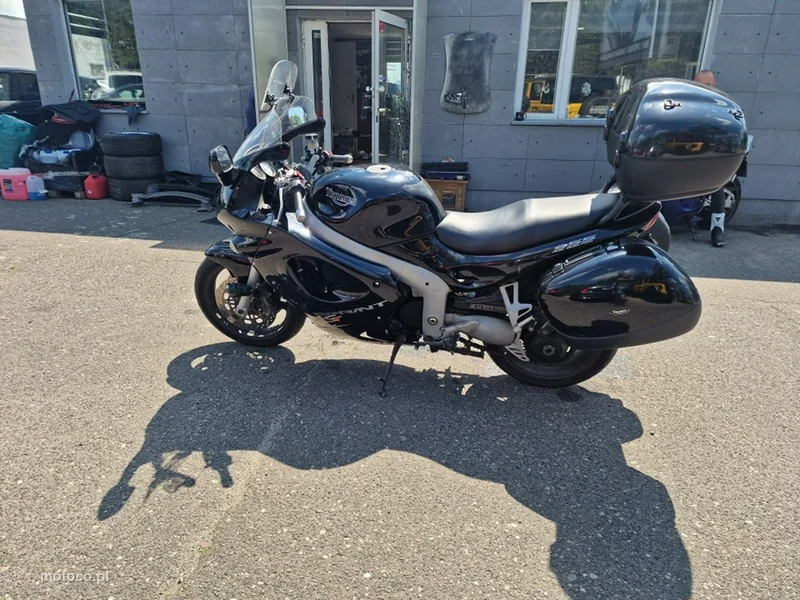 Triumph Sprint 9