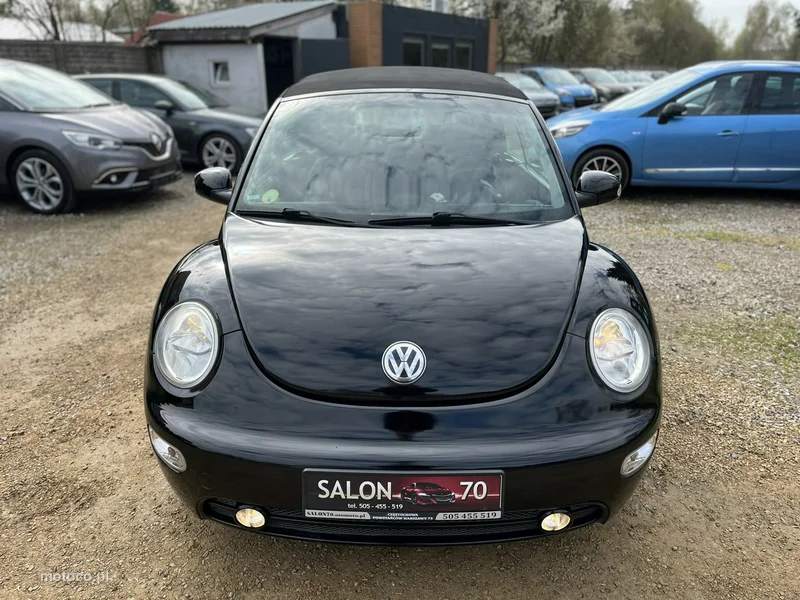 Volkswagen New Beetle 2