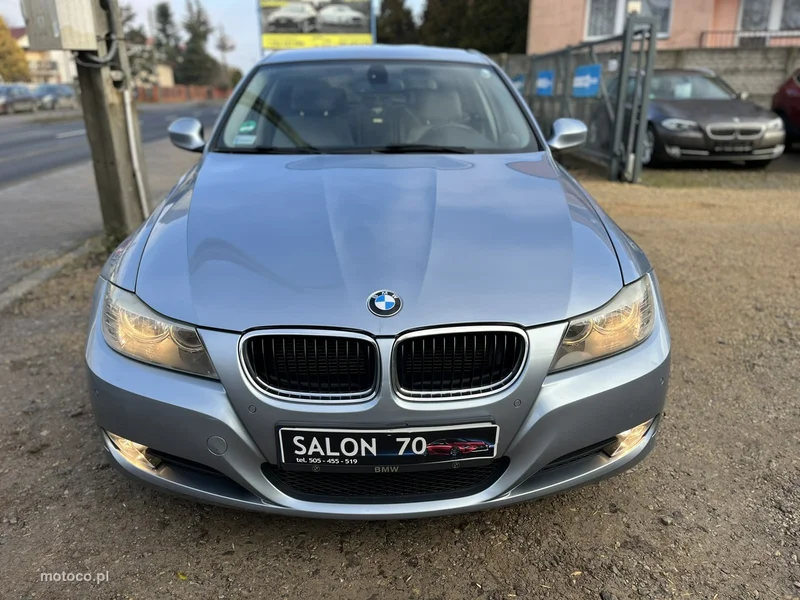 BMW Seria 3 E90 318 2
