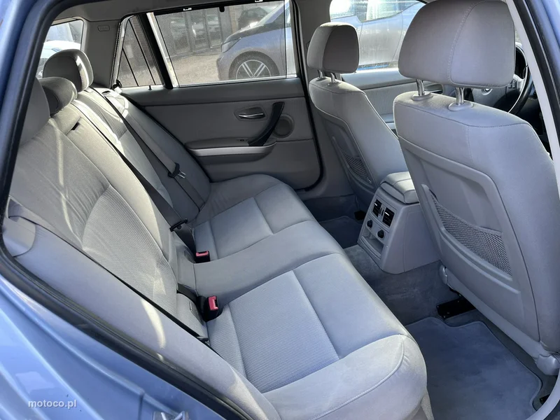 BMW Seria 3 E90 318 20