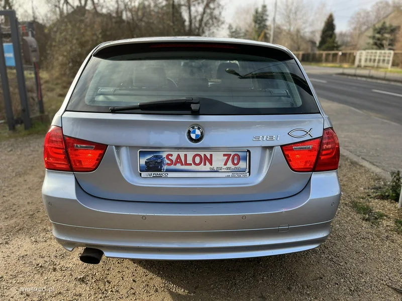 BMW Seria 3 E90 318 5