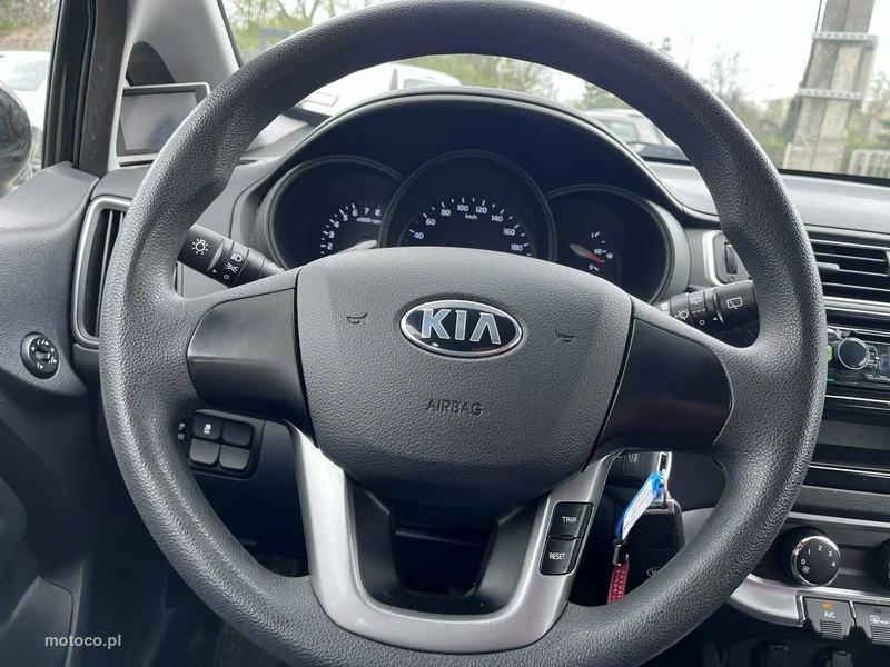 Kia Rio 15