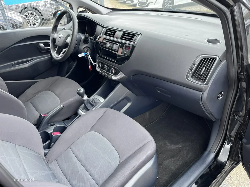 Kia Rio 17
