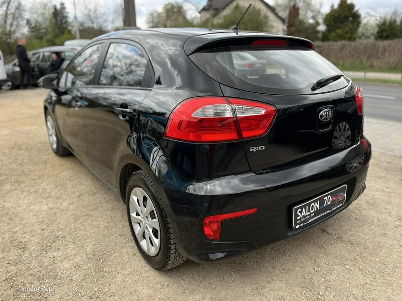 Kia Rio 7