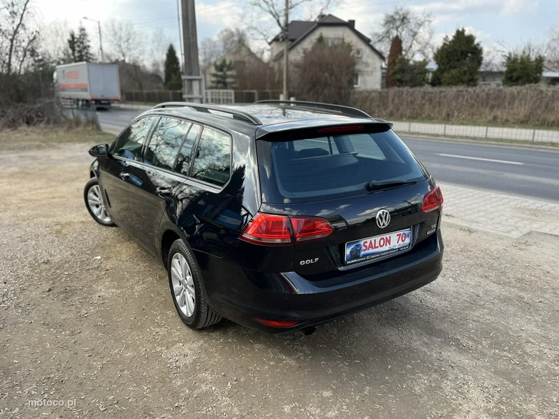 Volkswagen Golf VII 11
