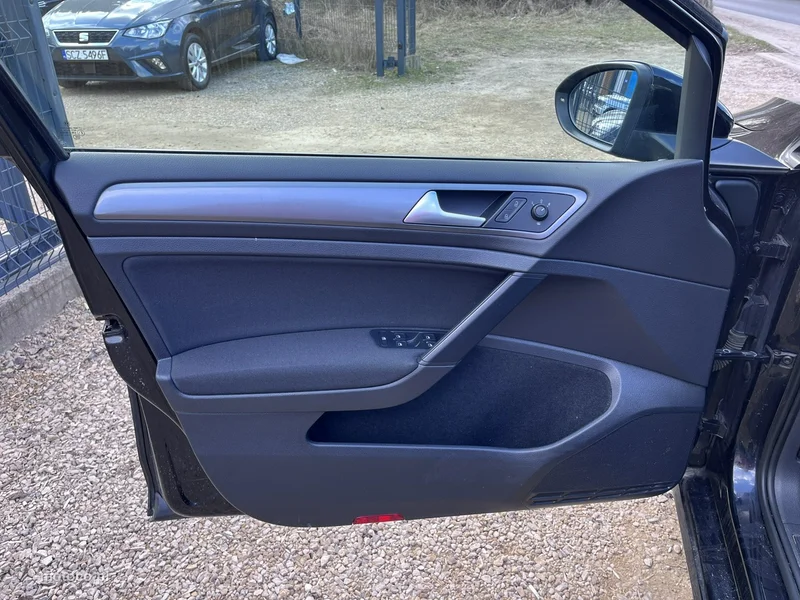 Volkswagen Golf VII 14