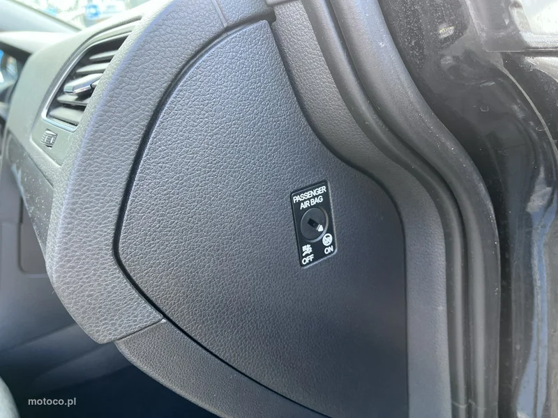 Volkswagen Golf VII 23