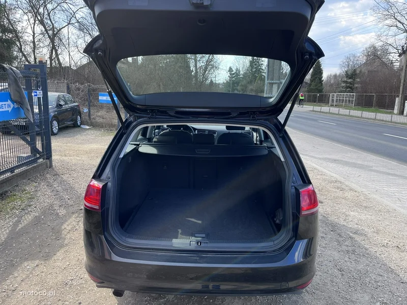 Volkswagen Golf VII 26