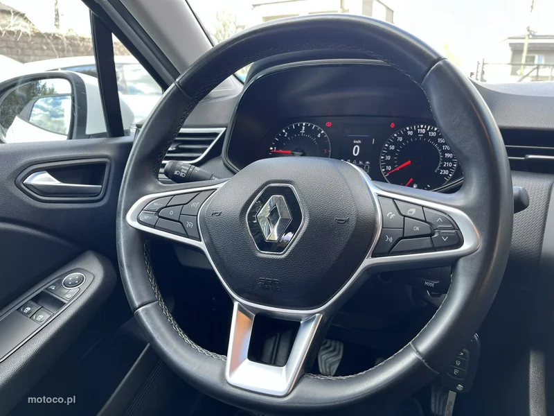 Renault Clio V 19