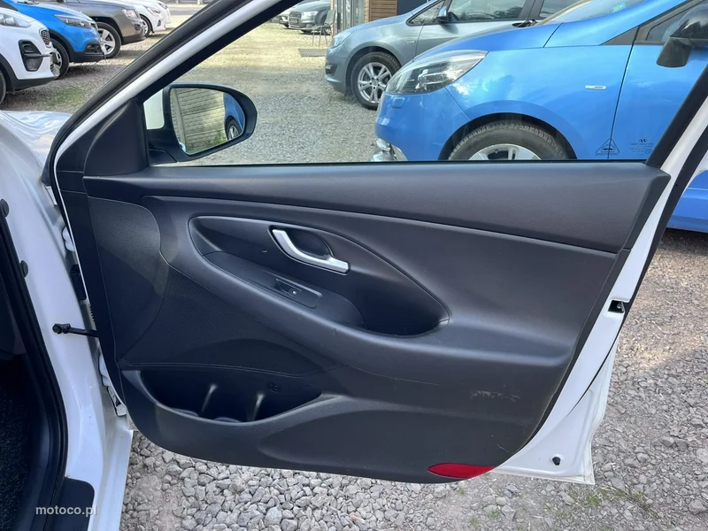 Hyundai i30 21