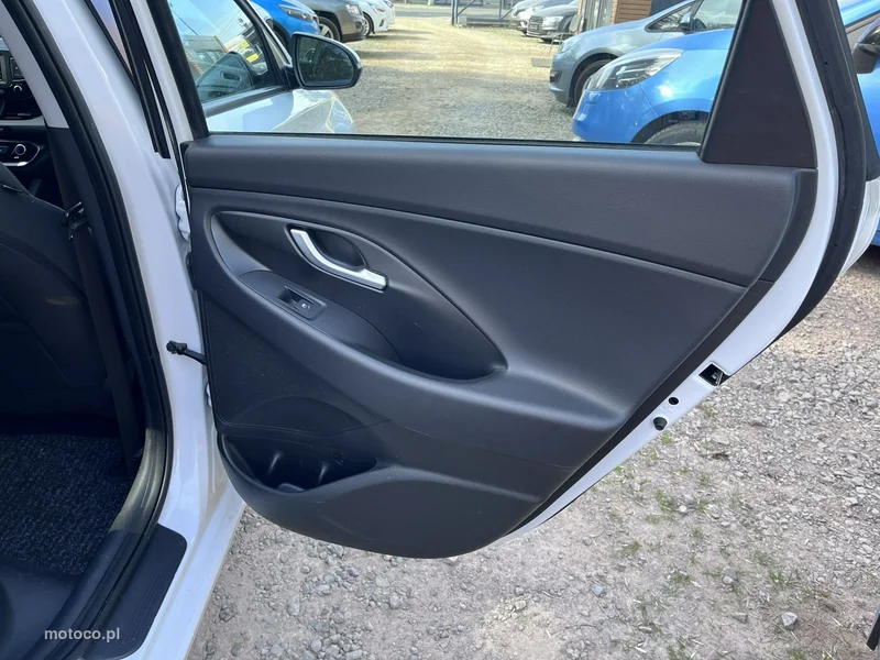 Hyundai i30 23