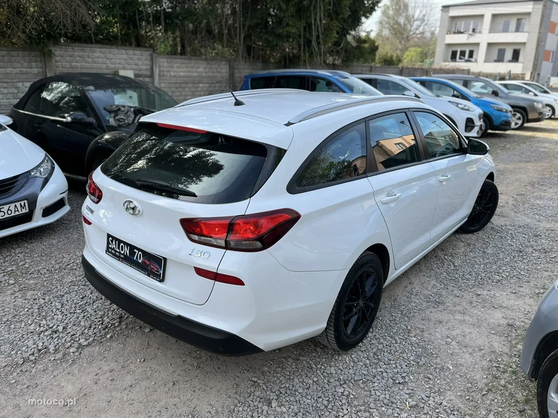Hyundai i30 4