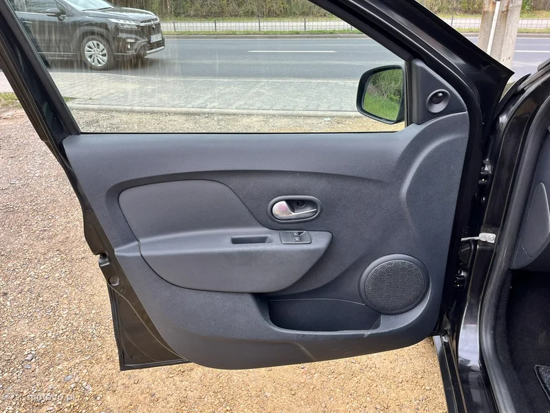 Dacia Sandero Stepway 16