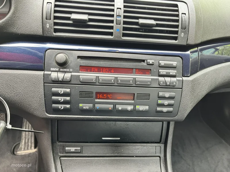 BMW Seria 3 E46 316 23