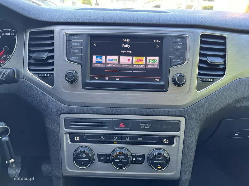 Volkswagen Golf Sportsvan VII 16