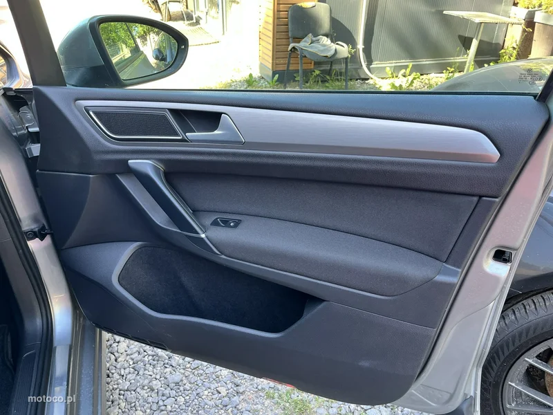 Volkswagen Golf Sportsvan VII 26