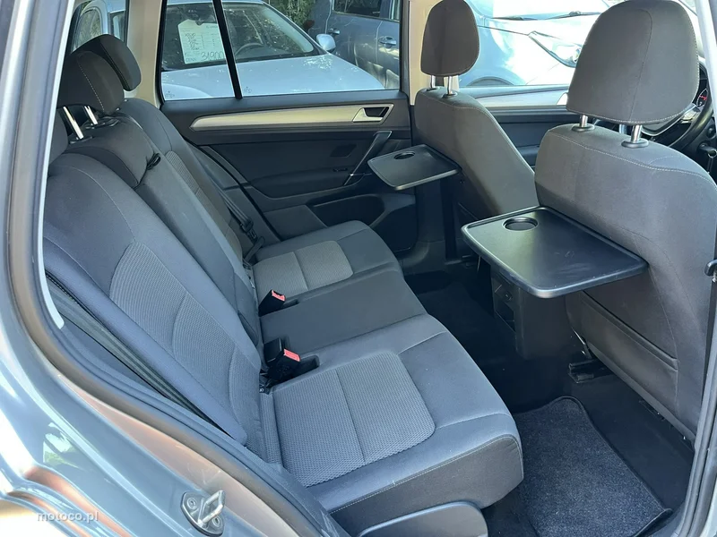 Volkswagen Golf Sportsvan VII 29