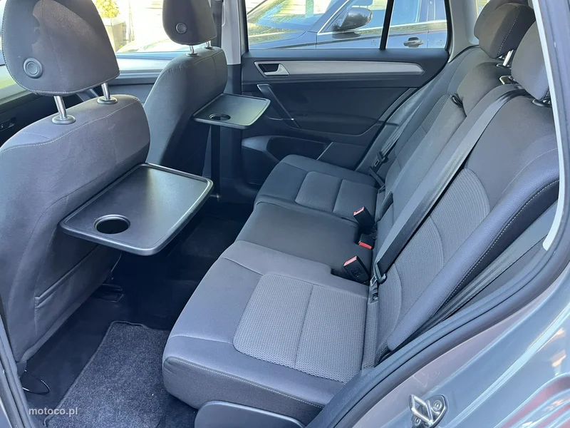 Volkswagen Golf Sportsvan VII 31