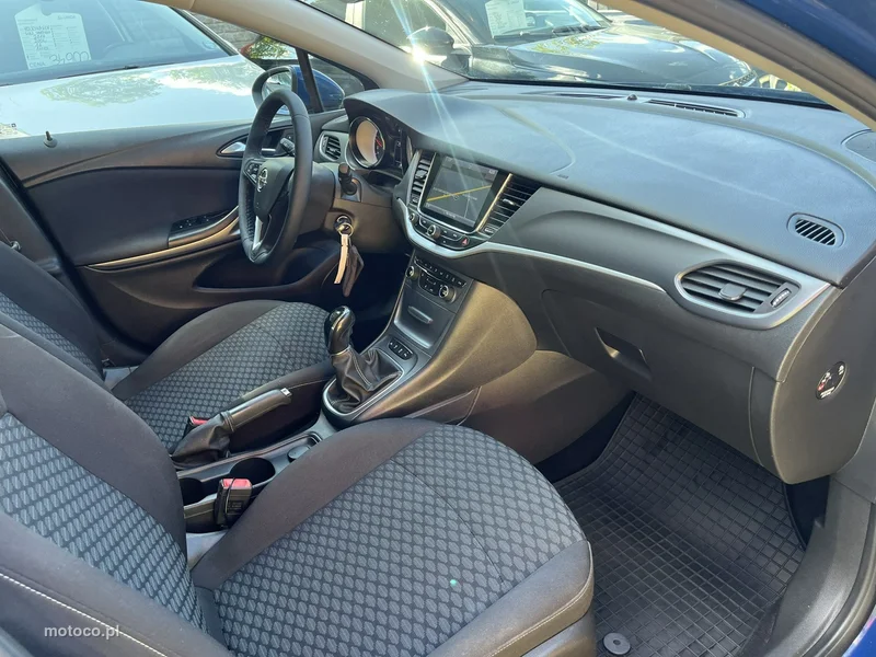 Opel Astra K 24