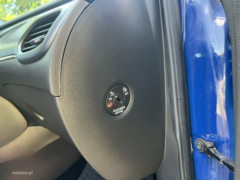 Opel Astra K 26