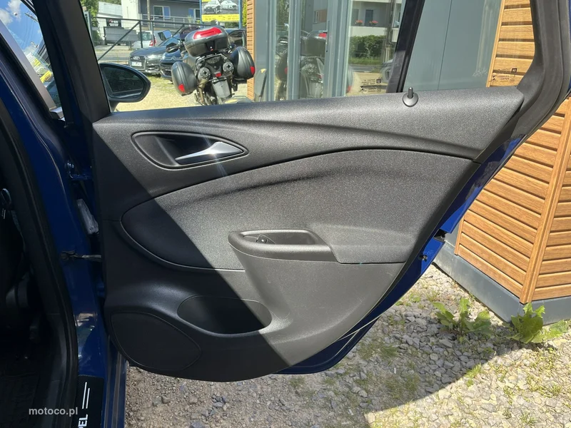 Opel Astra K 27