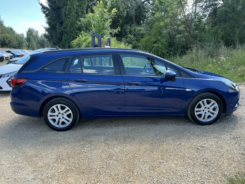 Opel Astra K 8