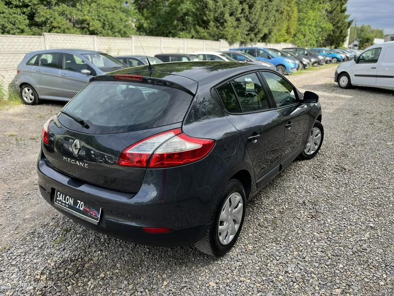 Renault Megane III 8