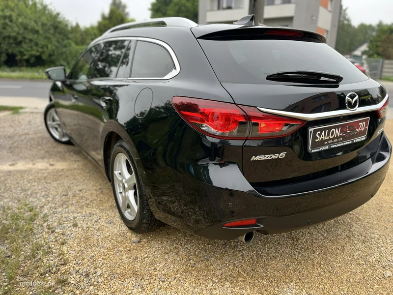 Mazda 6 4