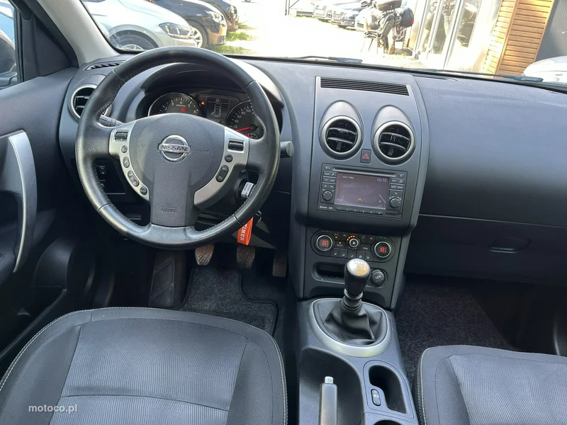 Nissan Qashqai 11