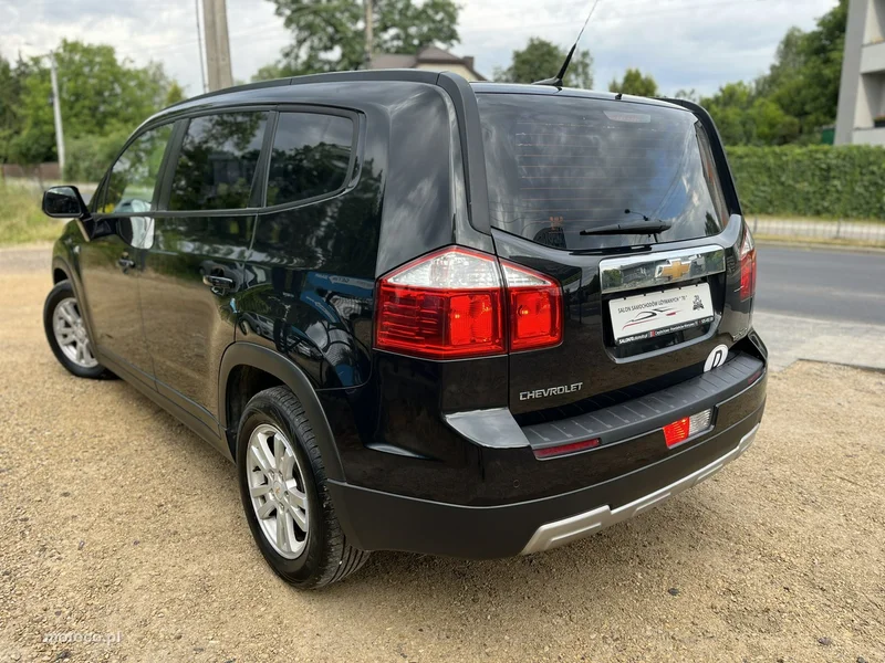 Chevrolet Orlando 11