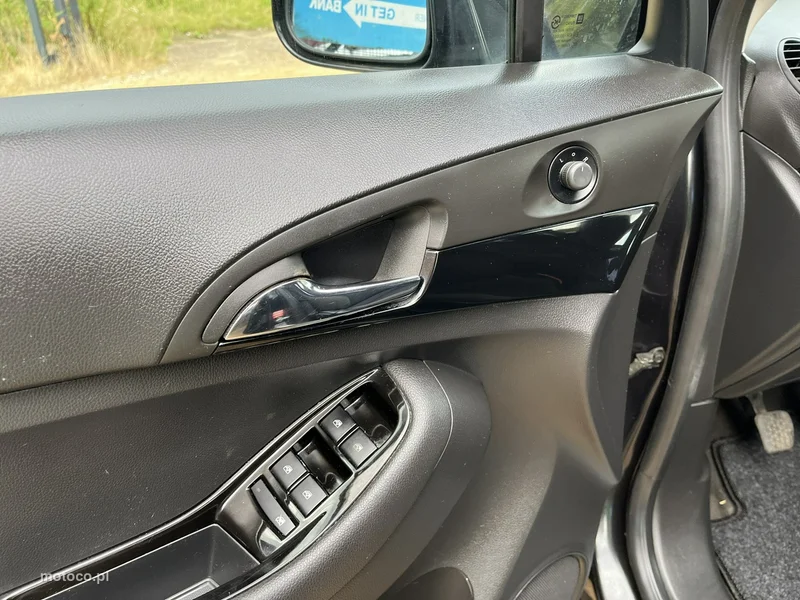 Chevrolet Orlando 17