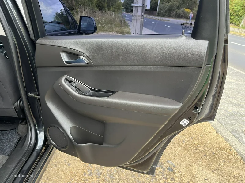 Chevrolet Orlando 21