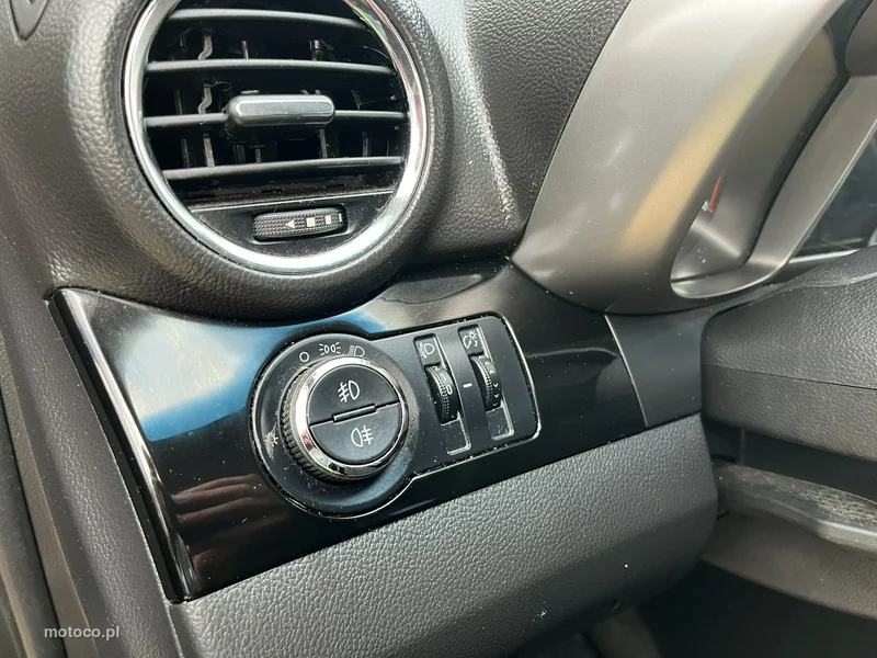 Chevrolet Orlando 28