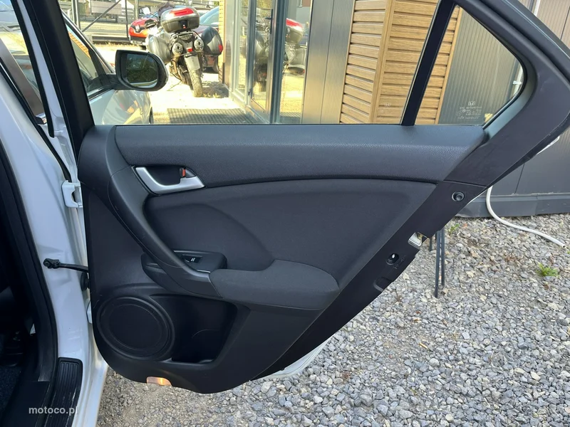 Honda Accord 24