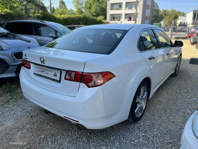 Honda Accord 8