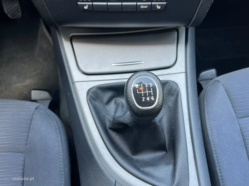 BMW Seria 1 E87 118 15