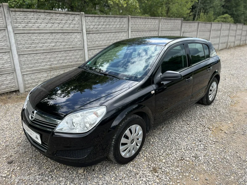 Opel Astra H 2