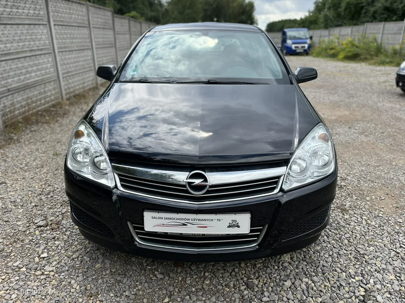 Opel Astra H 3