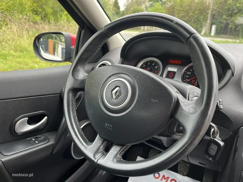 Renault Clio III 16