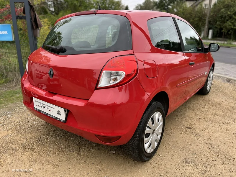 Renault Clio III 4