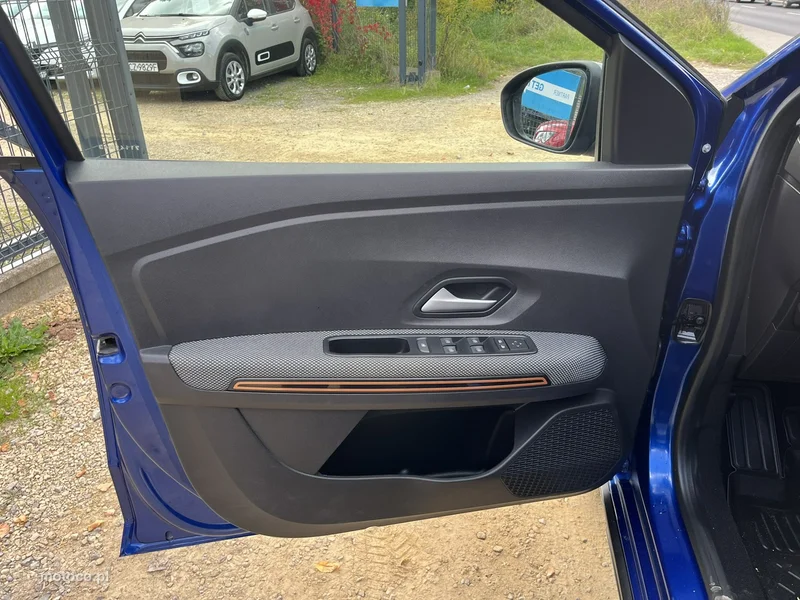 Dacia Sandero 20
