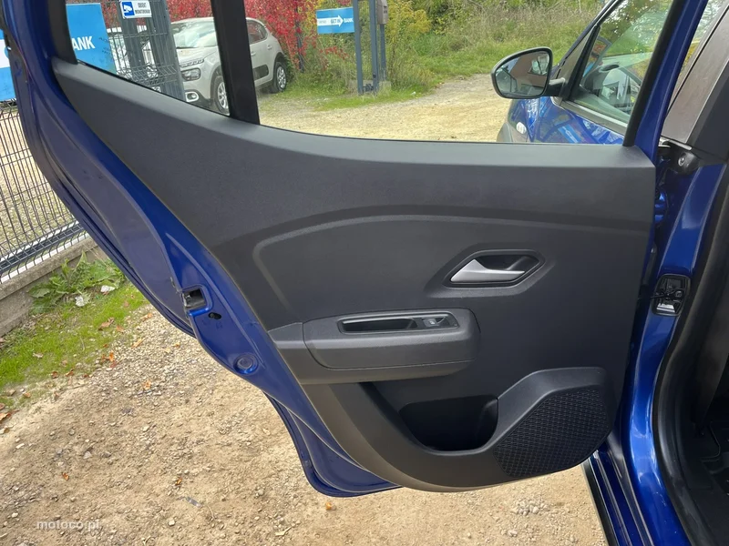 Dacia Sandero 31