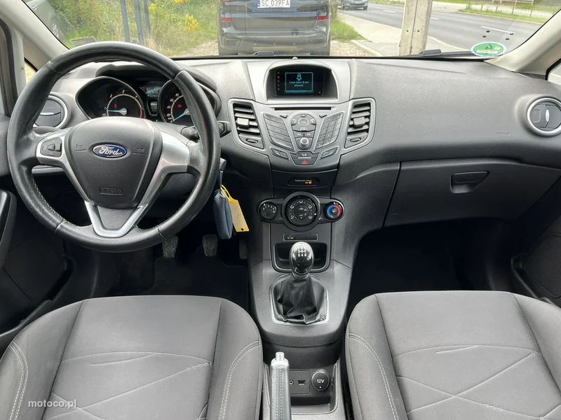 Ford Fiesta VI 12