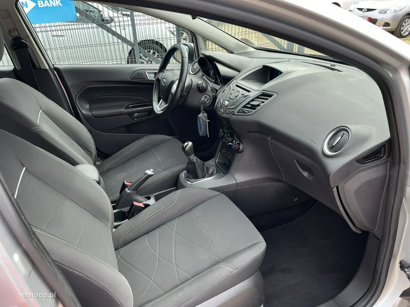 Ford Fiesta VI 16