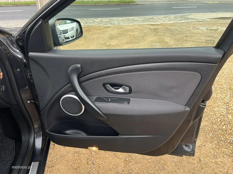 Renault Megane III 17