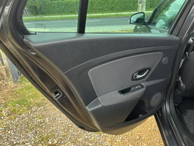 Renault Megane III 23