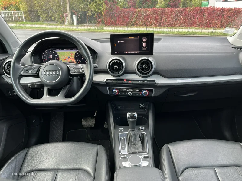 Audi Q2 15